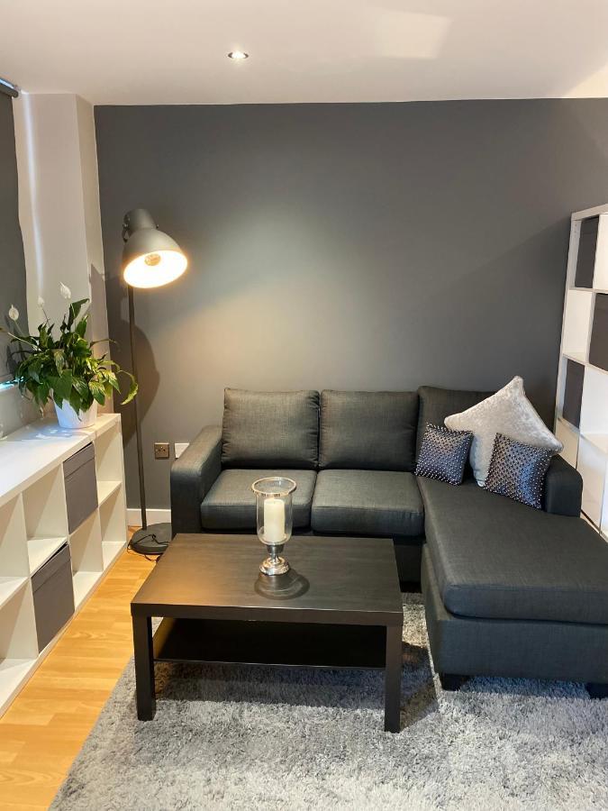 City Centre Modern Studio Apartment - Westone Free Wifi, Gym Access, Netflix Sheffield Exterior photo