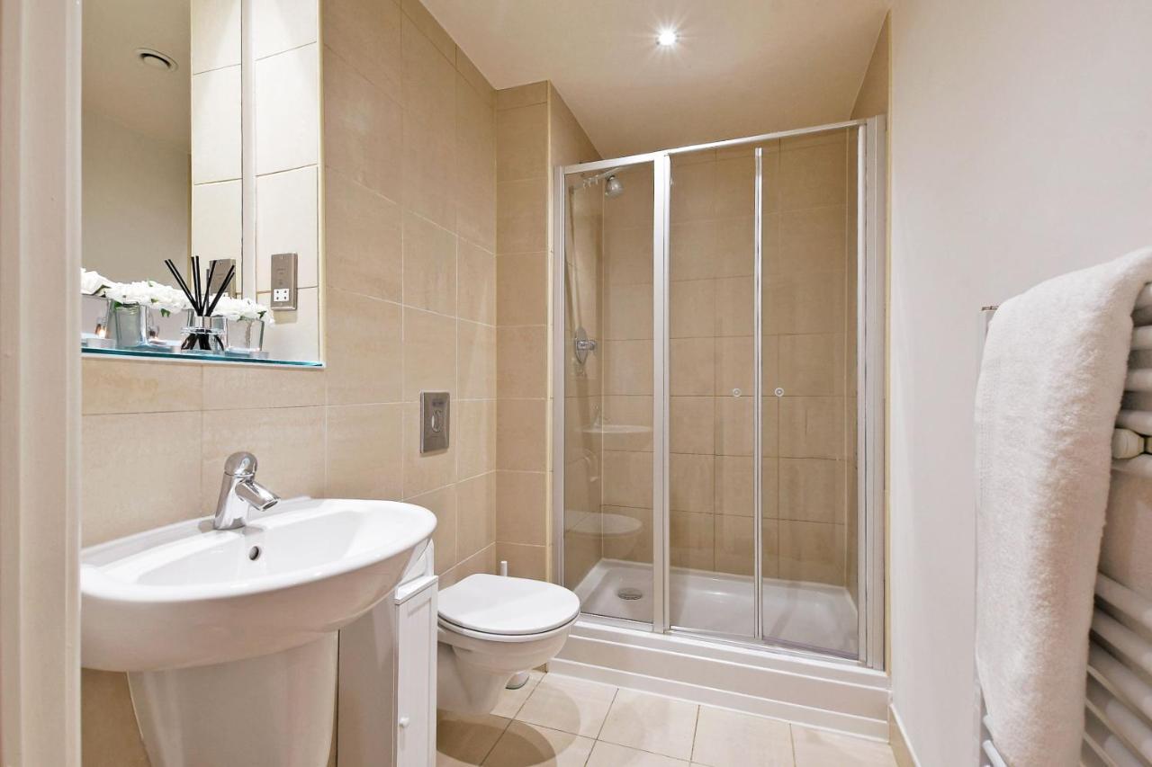 City Centre Modern Studio Apartment - Westone Free Wifi, Gym Access, Netflix Sheffield Exterior photo