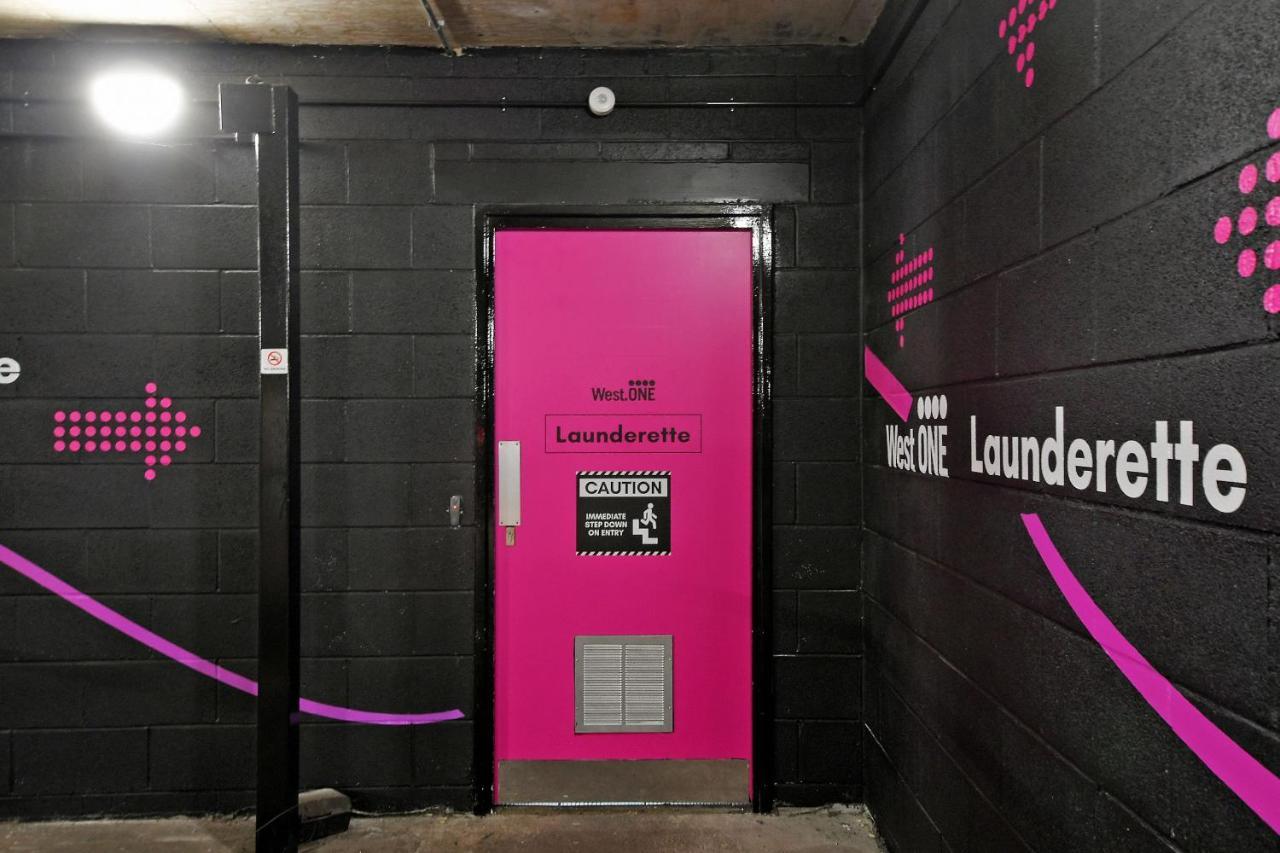 City Centre Modern Studio Apartment - Westone Free Wifi, Gym Access, Netflix Sheffield Exterior photo